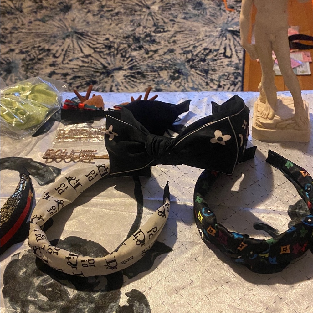 Hair Accessories 1